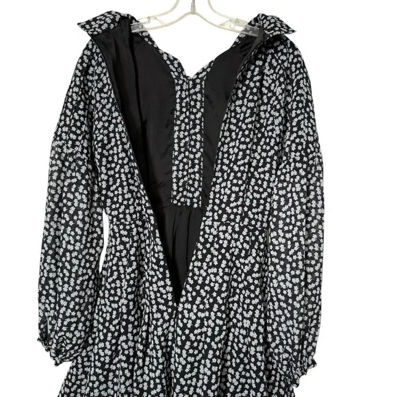 Black & White Floral Fit and Flare Long Sleeve Dress Size S - Picture 4 of 6